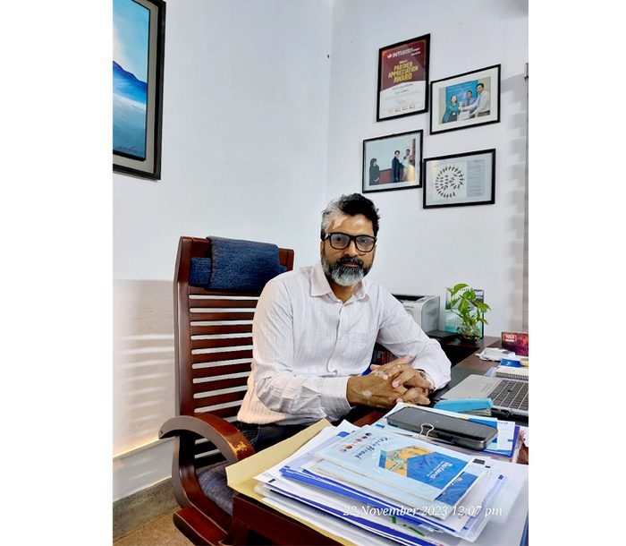 Saniul Islam, Additional Chief Executive, H & I Council